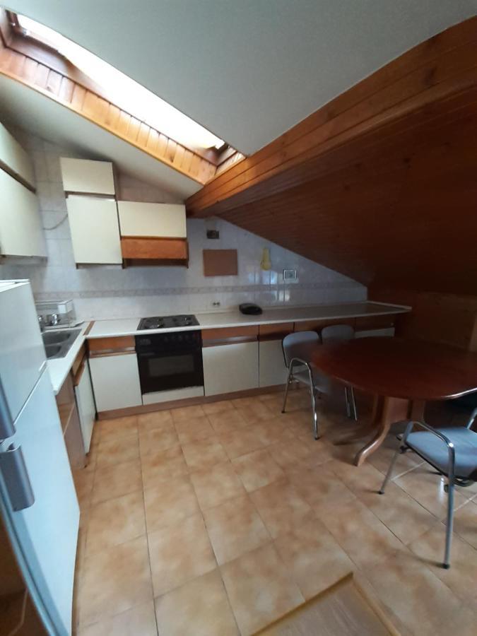 Mm City Apartments Скопье Экстерьер фото