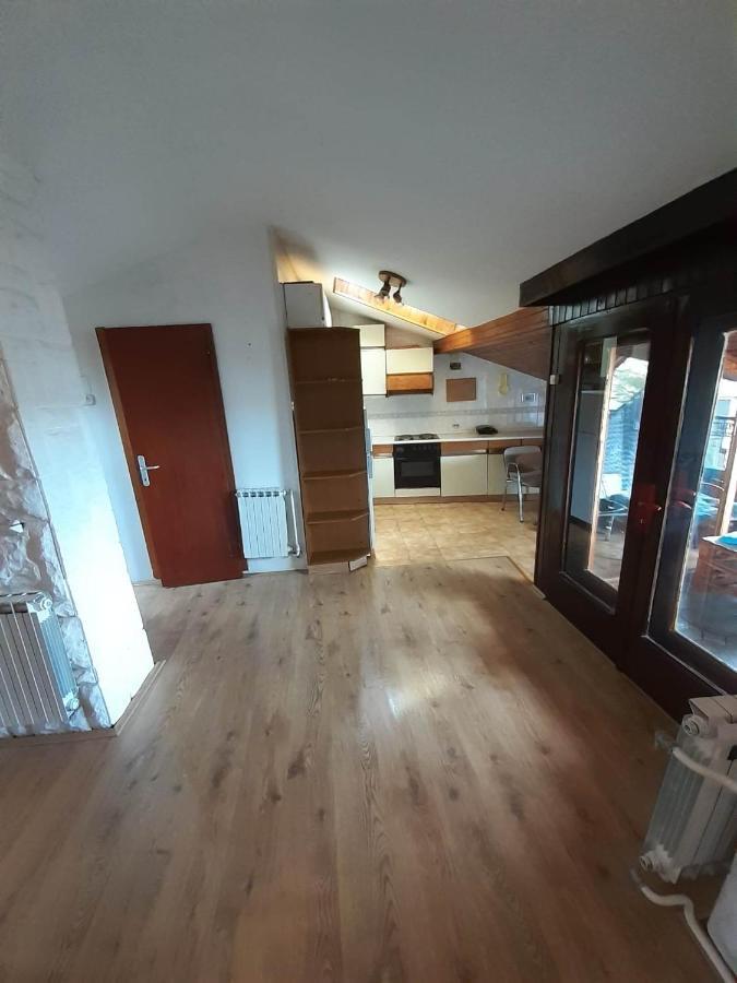 Mm City Apartments Скопье Экстерьер фото